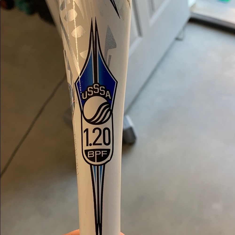 Combat men’s softball bat